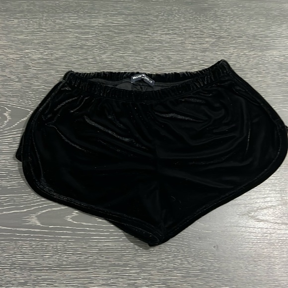 Brandy Melville Pants - Brandy Melville shorts Lissette lounge velvet black. One size fits all!